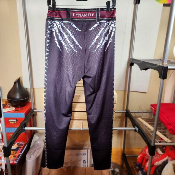 Dynamite Graphic Tights Lg. - Picture 2 of 7